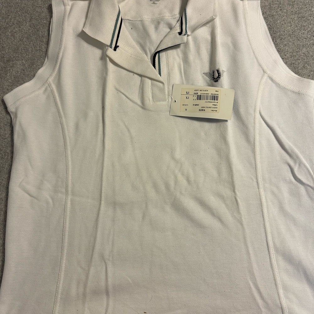 Women's White Sleeveless Button Down Shirt